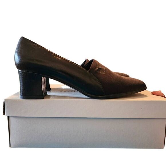 Naturalizer Size 7.5 Narrow Parmel Black Frabic Pumps Black Classic Stretch 2" b - Picture 1 of 9